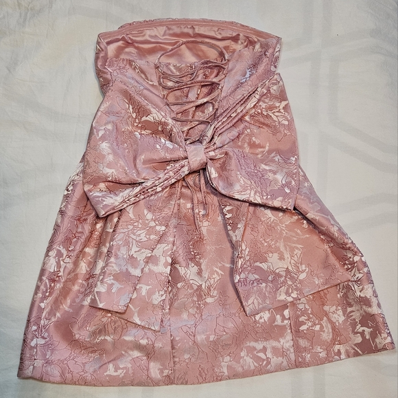 Like New Melty Kisses Bow Mini-dress in Pink - Picture 6 of 6